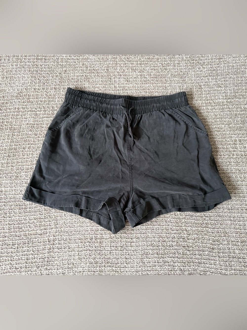 Universal Thread Charcoal Black Elastic Waist Shorts